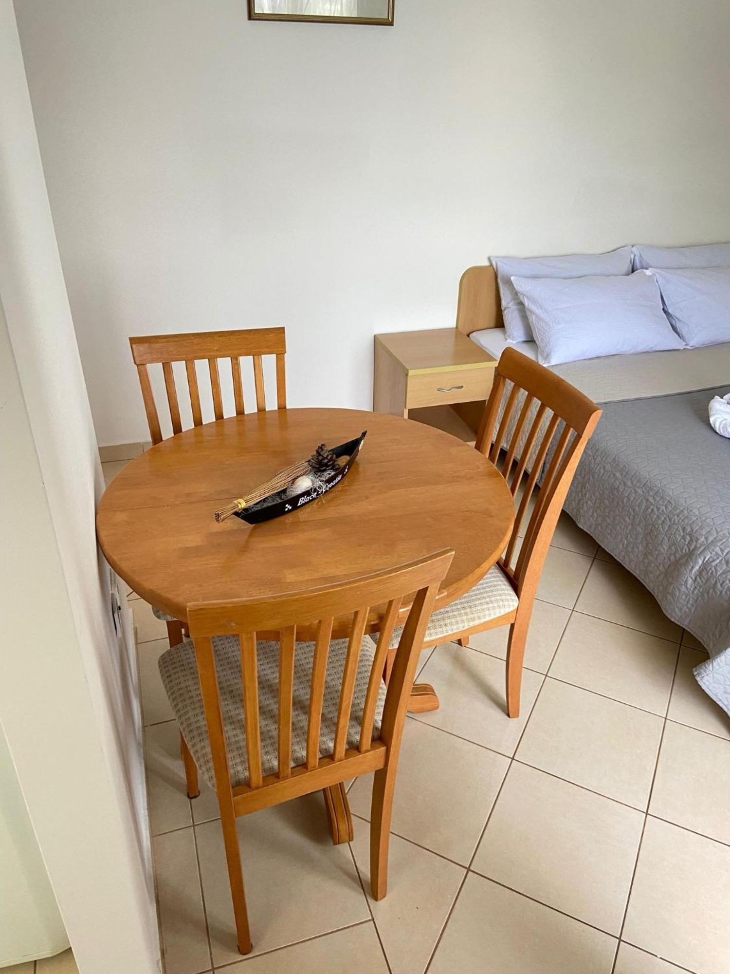 Apartments Tiho & Jelena Blace Ngoại thất bức ảnh